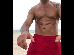 Play MP4 - BEACH BODY BRO