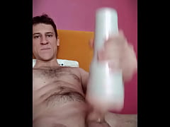 Play MP4 - Pretty Boys Uses Toy to help him Cum