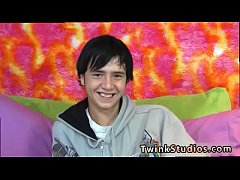 Play MP4 - Hot cute boy fucked by daddy big dick gay sex Aidan Rayne is a top&period;