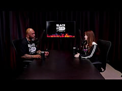 Play MP4 - Gosta de ser dominada&comma; nunca teve problema com a fam&iacute;lia&comma; e n&atilde;o gosta de gravar masturba&ccedil;&atilde;o - Angel Bloomm &lpar;WATCH ON&colon; SHEER&sol;RED&rpar;