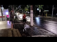 Play MP4 - Madrasta tarada aborda entiado na rua faz ele entrar no o inocente &eacute; obrigado a fode ela carro o