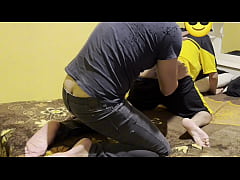 Play MP4 - Le chupe el culo y termin&eacute; pre&ntilde;ando al hermanastro de mi mejor amigo