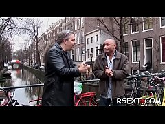 Play MP4 - Smoking hot honey with shaved bawdy cleft gives a steamy blowjob