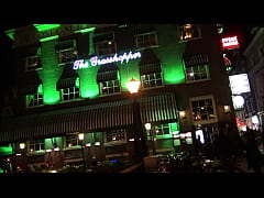 Play MP4 - The Grasshopper in the City Center of Amsterdam