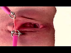 Play MP4 - Pulling and Stretching My Pierced Clit and Pushing my Pussy to Pee
