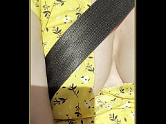 Play MP4 - Wifey flashes her perfect tits while driving in the car &lpar;part 2&rpar;