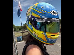 Play MP4 - Journ&eacute;e &num;Karting &excl;