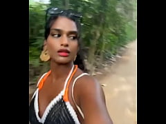 Play MP4 - I was just walking making a Snapchat video when I noticed a men staring at me&period;&period;