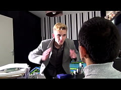 Play MP4 - Bande annonce &vert; Baise intense et passionn&eacute;e entre Eden Frost et Johny Vega