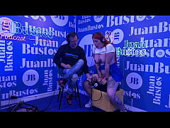 Play MP4 - Andrea Pardo cums 5 times&excl; in a row on the sex machine at Juan Bustos Podcast