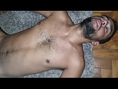 Play MP4 - Os caras da manuten&ccedil;&atilde;o trepam muito mais do que trabalham&period;