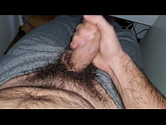 Play MP4 - Dia de bater uma punheta com meu pau peludo