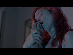 Play MP4 - Show Me How Many Toes Can You Put In Your Mouth