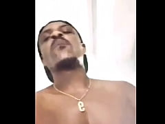 Play MP4 - - &num;173