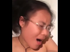 Play MP4 - Em Em nga kế to&aacute;n VNPT lạng Sơn