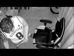 Play MP4 - SE MASTURBA NO HOR&Aacute;RIO DE TRABALHO ANIMADOR NA CAMERA ESPI&Atilde;