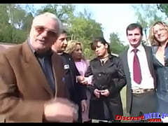 Play MP4 - Mature Group Sex