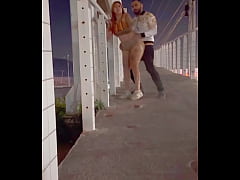 Play MP4 - PAREJA COGIENDO EN EL PUENTE