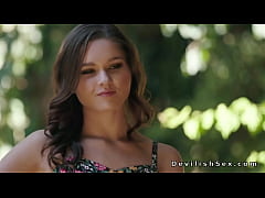 Play MP4 - Nature photographer hard fucks brunette teen