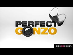 Play MP4 - Anita Bellini masturbates passionately until orgasm