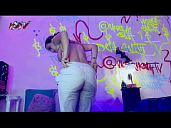 Play MP4 - Desperate pissing on my Gray sweatshirt on my room