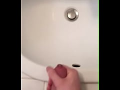 Play MP4 - trim&period;F8238307-1695-49F4-A18E-71F4631ED9F4&period;MOV