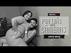 Play MP4 - Dessa Hot - Gang Bang - EROTIKAXXX Behind the scenes
