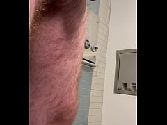 Play MP4 - Amateur Bear Precum Faucet Pt 2