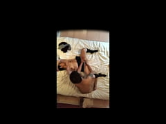 Play MP4 - 色白で可愛いビッチに僕の高速腰振りでアヘアヘいわせました