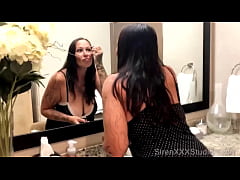 Play MP4 - HOTWIFE Kaleesi Needs BBC