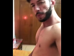 Play MP4 - Alisando o rabo para meter a vara