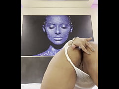 Play MP4 - Morena safada &comma; louca pra vc fuder ela