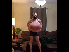 Play MP4 - ShannelTrav Massive Boobs