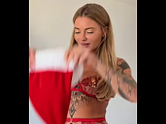 Play MP4 - Tu es pr&ecirc;t pour un joyeux XXX Mas&quest;