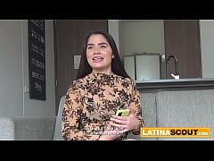 Play MP4 - 18-yr-old Latina model sucks a big dick before getting fucked doggystyle&period;