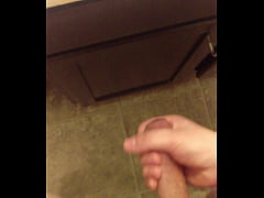 Play MP4 - Amateur cumming hard