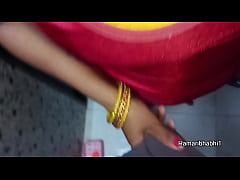 Play MP4 - Sexy Indian Bhabhi Bathing Infront Of Her Husband&period;