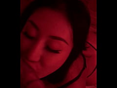 Play MP4 - Hot Chinita blowing me