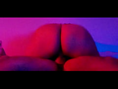 Play MP4 - Garota Safada Faz Orgia Sem Camisinha com 4 Amigos ao Som de Funk e Luz Vermelha&period;