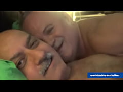 Play MP4 - Horny Dudes Barebacking