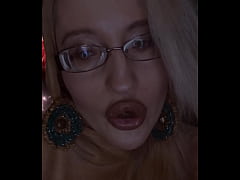 Play MP4 - &Ecy;&scy;&kcy;&ocy;&rcy;&tcy;&ncy;&icy;&tscy;&ucy; &Vcy;&ycy;&zcy;&ycy;&vcy;&acy;&lcy;&icy; &Mcy;&ucy;&zcy;&ycy;&kcy;&acy;&lcy;&softcy;&ncy;&acy;&jcy; &Kcy;&lcy;&icy;&pcy; &scy; &Dcy;&ucy;&bcy;&acy;&jcy;&scy;&kcy;&icy;&mcy; &SHcy;&ocy;&kcy;&ocy;&lcy;&acy;&dcy;&ocy;&mcy;