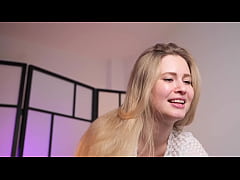 Play MP4 - Sexy moves of Stella Cardo before getting fucked