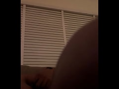 Play MP4 - She loving it