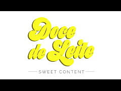 Play MP4 - Melissa Lisboa se masturba no sof&aacute;