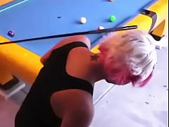 Play MP4 - pink hair