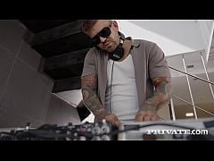 Play MP4 - The orgy that saved my marriag