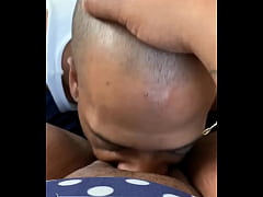 Play MP4 - Eatin My Redbone Bitch Pussy