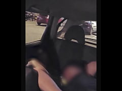 Play MP4 - A Sra&period; Moema e um BBC no Estacionamento do MC e depois no Carro enquanto o corno dirige