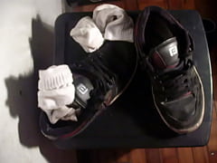 Play MP4 - Master Guilherme gozando no t&ecirc;nis zuado