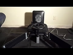 Play MP4 - VIDEO OF DOING A SPLIT A STRETCH MACHINE TAN FIT RIPPED